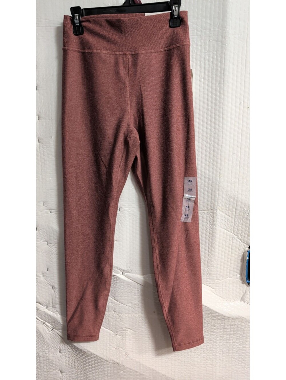 Old Navy Cloud+ Go-Dry Light Compression 7/8 Leggings XS